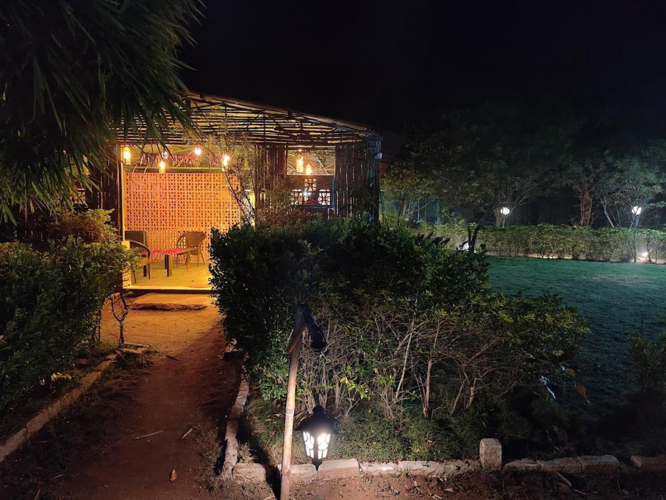 Pench Tiger Trails Resort Khawāsa エクステリア 写真